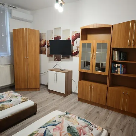 Wellrest Nature Vendeghaz Apartmán Hegymagas